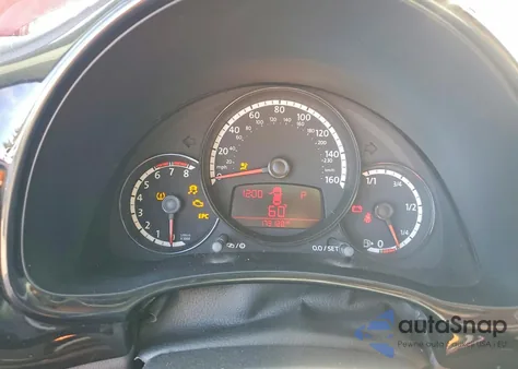 2013 Volkswagen Beetle z USA, uszkodzony, nr VIN 3VWFP7AT7DM644246